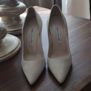 MANOLO BLAHNIK BB PUMPS